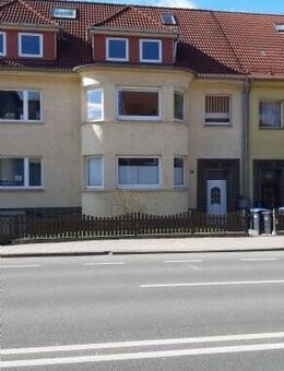 Große 4-Zimmerwohnung zu vermieten - Schwerin