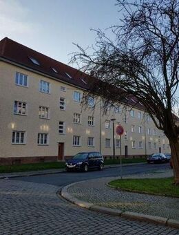 renovierte 4-Raum Dachgeschosswohnung mit Stil in der Curiesiedlung, Neue Neustadt - Magdeburg