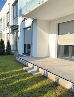 /// Erstbezug und A+ Energieeffizienz - KFW 55 - 2-Zimmer, Küche, Bad und Balkon/Terrasse in Baunatal Großenritte /// - Baunatal