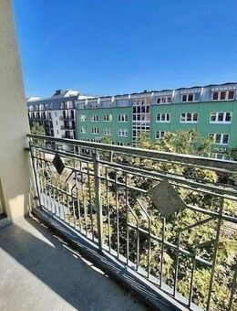 Wohnen in moderner 3-Raum Wohnung mit Balkon zum Wohlfühlen. - Magdeburg