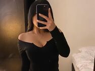 NEU in Köln ⭐️ JASMIN 🔥 Top Service ⭐️ versautes Mädchen mit engem ANAL 🚗💨 Haus-/Hotelbesuche 🔥 geile Party-Maus - Köln