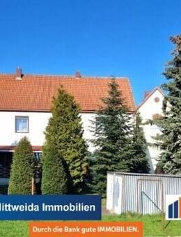 Wohnhaus mit schönem Grundstück in ruhiger Lage! - Penig