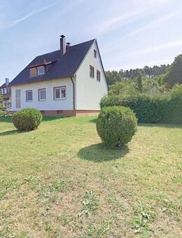 Charmantes Einfamilienhaus in Stübach mit Potenzial und Garten - Diespeck