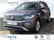 VW T-Cross, 1.0 TSI STYLE MET, Jahr 2023 - Kerpen (Kolpingstadt)