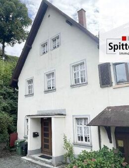 Riesige 5-Zimmer Wohnung mit ehemaligem Kino! - Hornberg