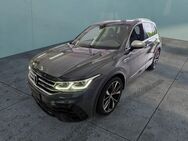 VW Tiguan, R IQ-LIGHT, Jahr 2021 - München