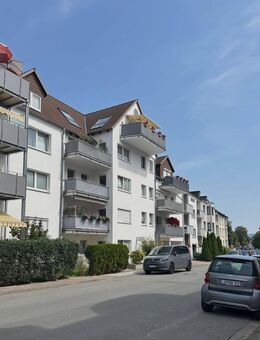 Vielseitige Gewerbeeinheit (auch als Wohnung nutzbar) mit Terrasse und Stellplatz - Hameln