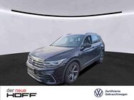 VW Tiguan, 2.0 TSI R-Line, Jahr 2021 - Sankt Augustin Zentrum