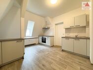 Frisch saniert - Moderne 3-Raum-Dachgeschosswohnung in Aue zu vermieten - Aue