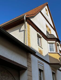 Sanierungsbedürftige Fachwerkhofreite mit großzügiger Scheune, Innenhof & Garten in Feldrandlage - Essenheim