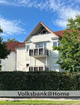 Vermietete DG-Wohnung mit TG-Stellplatz in Bahnhofsnähe - Herrenberg