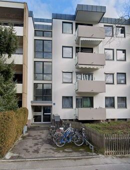 schöne gepflegte 2 Zi. Whg. +TG im Erbbaurecht bis 2072 - München