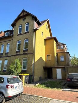 Mehrfamilienhaus in schöner Lage – sanierungsbedürftig mit Entwicklungschance - Hildesheim