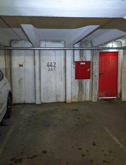 TG- Stellplatz bei Buchenauer Str 41 in Fürstenfeldbruck - abschliessbarer Bereich - Fürstenfeldbruck