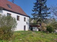 Provisionsfrei: Preissenkung! Renovierungsbedürftiges kleines Haus mit viel Potential in Zizenhausen - Stockach