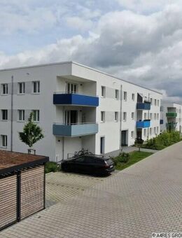 4 Raumwohnung mit Balkon und Stellplatz sucht Nachmieter - Hoppegarten