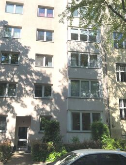 Gut geschnittene 3 Zimmerwohnung in bevorzugter Lage in Neu-Tempelhof - Berlin