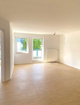 Frisch renovierte 4- Zimmer-Wohnung mit TG-Stellplatz im Herzen von Mutlangen - Mutlangen