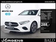 Mercedes A 200, Progressive, Jahr 2023 - Schwelm