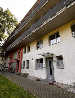 Helle 2,5-Zimmer-Wohnung in Hamburg Langenhorn - Wentzel Dr. - Hamburg