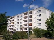 Schöne helle 4-Raum-Wohnung mit Blick ins Grüne! - Neustrelitz