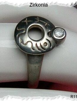 Ring, 925 Silber mit einen Zirkonia - Stemmen