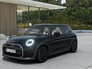 MINI Cooper S, Favoured Trim Paket M Display, Jahr 2022 - Mülheim (Ruhr)