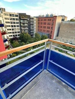 Berlin-Mitte - 4 Zi-ETW - Nahe Spittelmarkt - Sparsame Kombi Gas-Heizung mit SolarErdwärme - Berlin