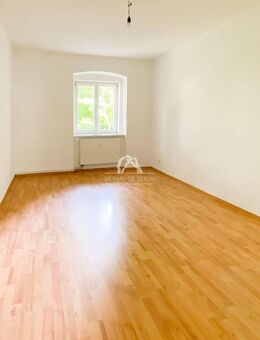 HOCHPARTERRE | GRÜNE OASE | 2 ZIMMER | PROVISIONSFREI - Berlin