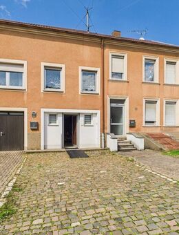 Zweifamilienhaus mit Potential zur Neugestaltung - Rehlingen-Siersburg