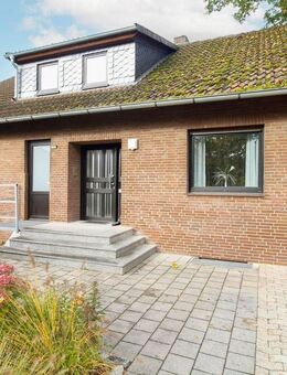 Rotklinker-Schönheit mit ELW und Mini-Apartment ! Viele Nutzungsoptionen in bester Lage - Bomlitz