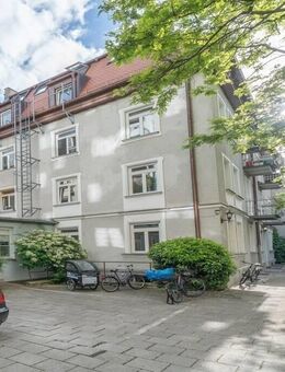 Charmante 2-Zimmer-Wohnung in saniertem Altbau nahe der Theresienwiese - München
