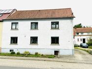 1-2 Familienhaus mit Ausbaureserve und 4 Garagen - Blieskastel