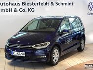 VW Touran, 1.5 TSI APP, Jahr 2024 - Wedel