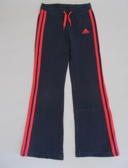 Sport Hose Mädchen Marke Adidas Dunkelblau Gr. 128 zu verkaufen. - Bielefeld