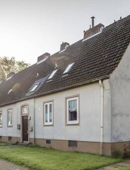 Helle Dachgeschosswohnung mit modernem Duschbad in Fedderwardergroden - Wilhelmshaven