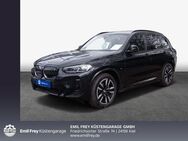 BMW iX3, , Jahr 2023 - Kiel
