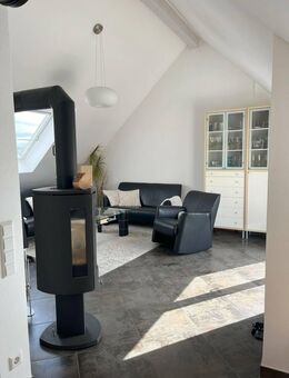 Ein Idyll über den Dächern: 3,5-Zimmer-Wohn(t)raum in Ehningen - Ehningen