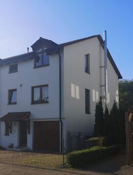 Frisch renoviertes Reihenendhaus in Villingen sehr ruhig gelegen! - Villingen-Schwenningen