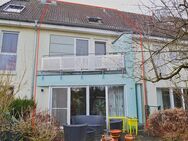 Im Sommer einziehen! 6 Zimmer, junges RMH in sehr ruhiger Lage, 2 x Terrasse, Doppelgarage - Ulm