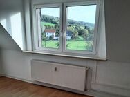 Helle Dachgeschosswohnung im ruhigen Amelunxen mit Panormablick - Beverungen