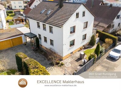 SCHÖNES ZWEIFAMILIENHAUS mit reichlich Optionen