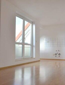 Besonderer Wohnflair - 3 Zi- DG mit Balkon, Garten* - Dresden