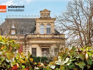 Sanierungsbedürftige, repräsentative Villa in absolut gesuchter Lage von Steglitz nahe Schloßstraße - Berlin