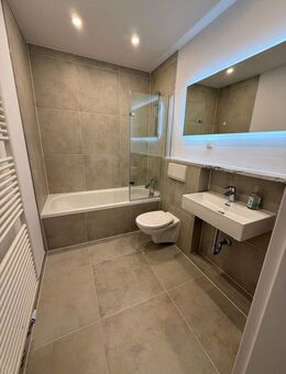 Sanierte 2-Zimmer-Wohnung mit großem Hobbyraum & moderner Ausstattung - Garbsen