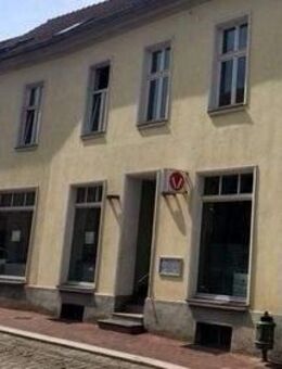 vollsanierte große 4-Raum-Wohnung ab Januar 2026 in 17087 Altentreptow zu vermieten - Altentreptow