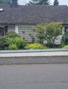 Freistehendes sonniges Wohnhaus Rhein- Westerwald in ruhiger und idyllischer Südlage mit Weitblick - Breitscheid (Landkreis Neuwied)