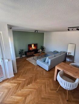 Frisch sanierte 2 Zimmer Wohnung in Bad Homburg - Bad Homburg (Höhe)