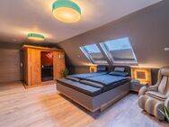 Vielseitiges Traumhaus in 26219 Bösel: Für Familien, Business, Hobbys gibt es viel Platz - Bösel