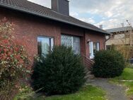 ***Top Lage in Werne- Stockum! Renovierungsbedürftiges Ein-Zweifamilienhaus mit großem Garten und 2 Garagen*** - Werne